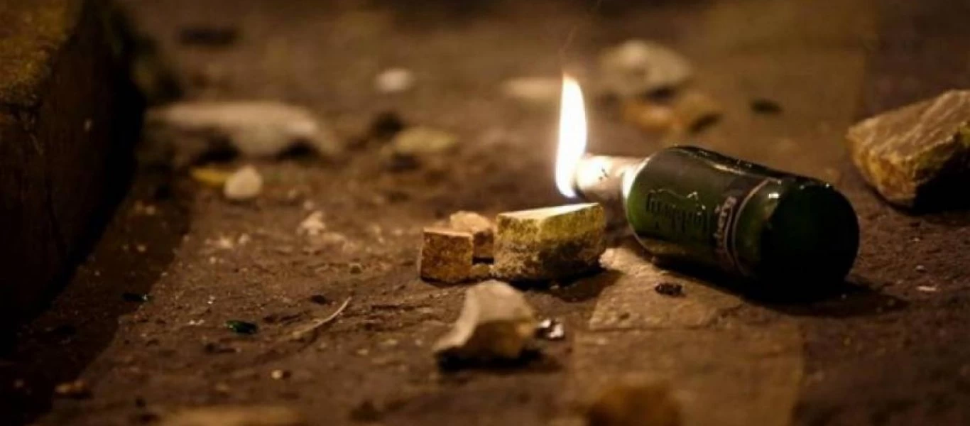 Θεσσαλονίκη: Επίθεση με βόμβα μολότοφ σε ίντερνετ-καφέ